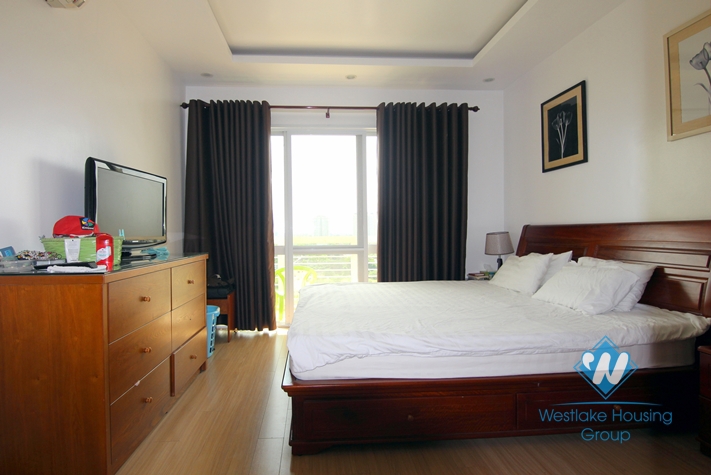 A nice apartment for rent in E building, Ciputra International Ha Noi City